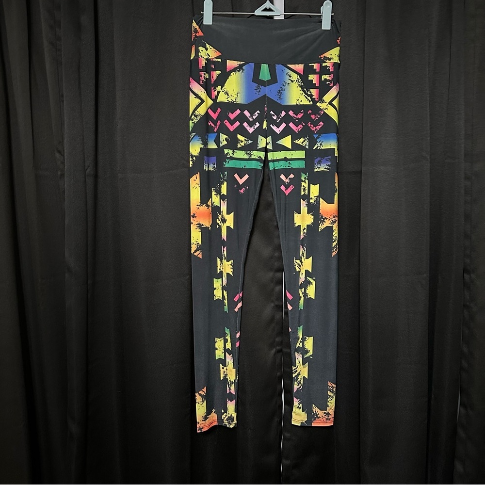 Charlotte Russe Multicolor Patterned Leggings